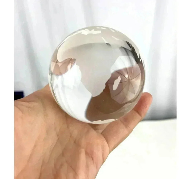 VTG Crystal Tabletop Etched Earth Globe W/Base Stand Blue Velvet Box - Picture 16 of 16